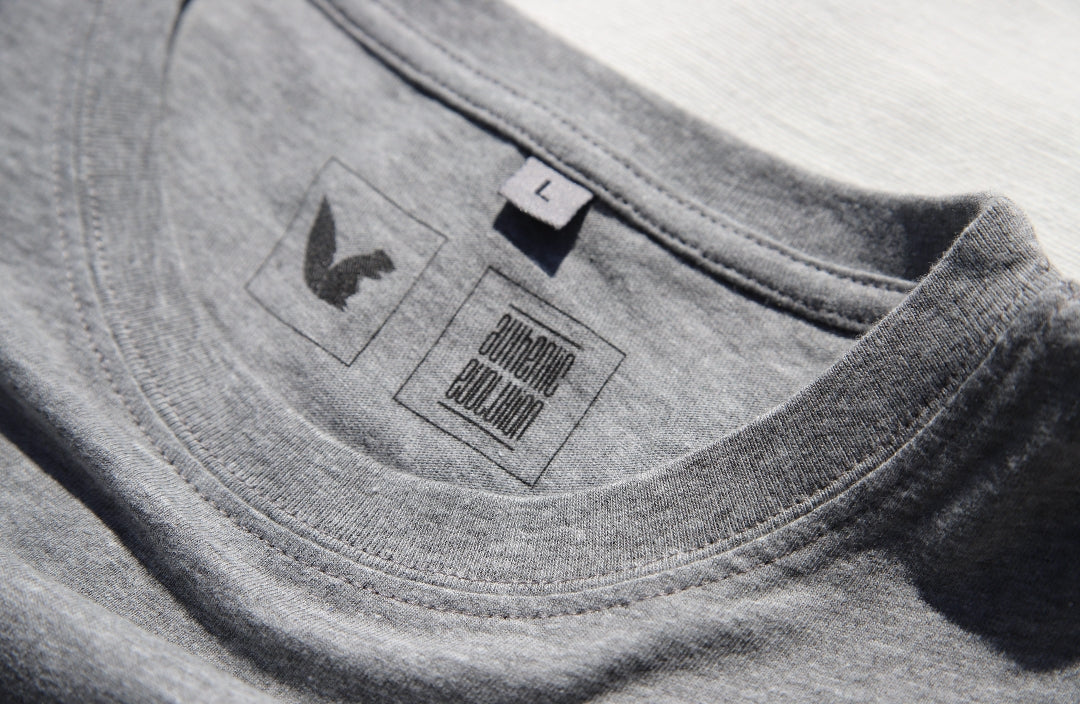 Grey T // Black SQ